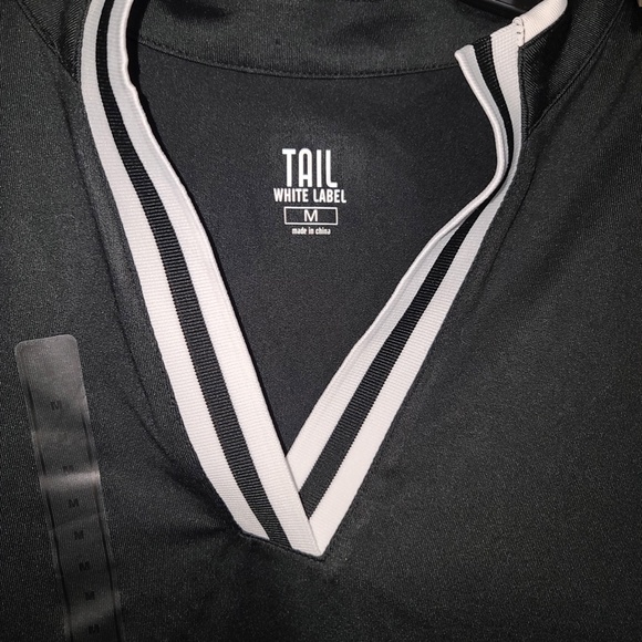 Tail activewear shirt sleeve black and white size M nwt UPF 50 shirt - Picture 4 of 6